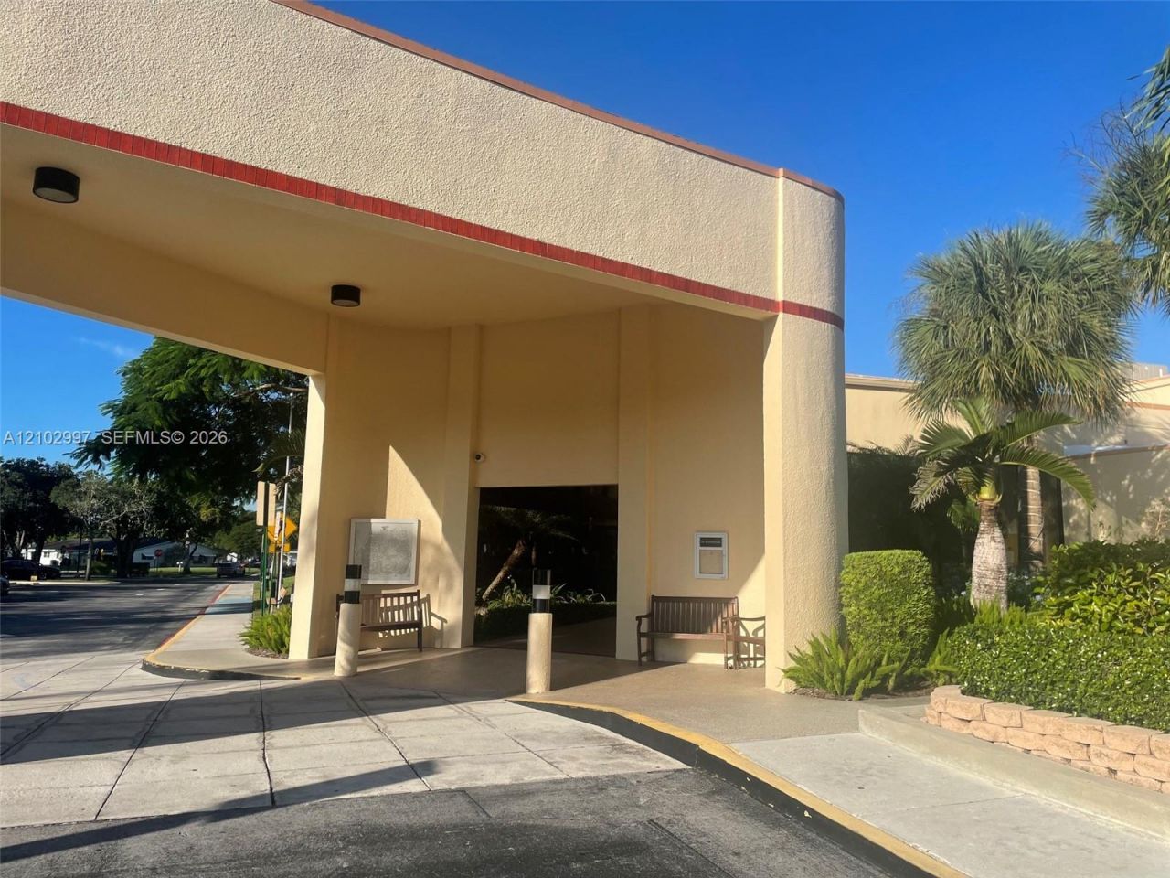 1411 NW 85th Way, Plantation, FL 33322 Photo