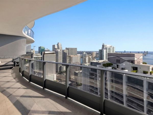 1000 Brickell Plz, Unit PH5403, Miami, FL 33131