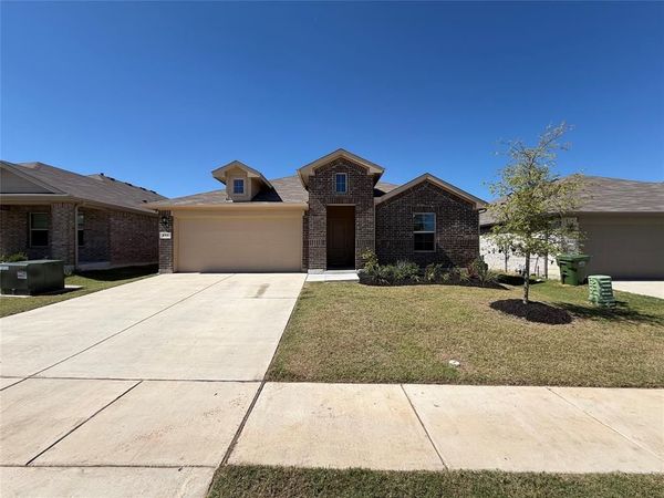 517 Bronze Circle W, Springtown, TX 76082