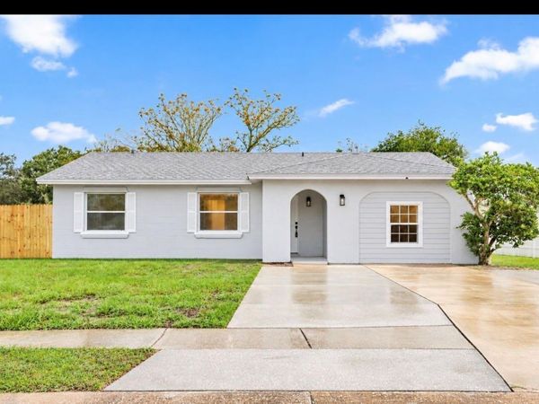140 BOMBAY AVENUE , WINTER SPRINGS, FL 32708