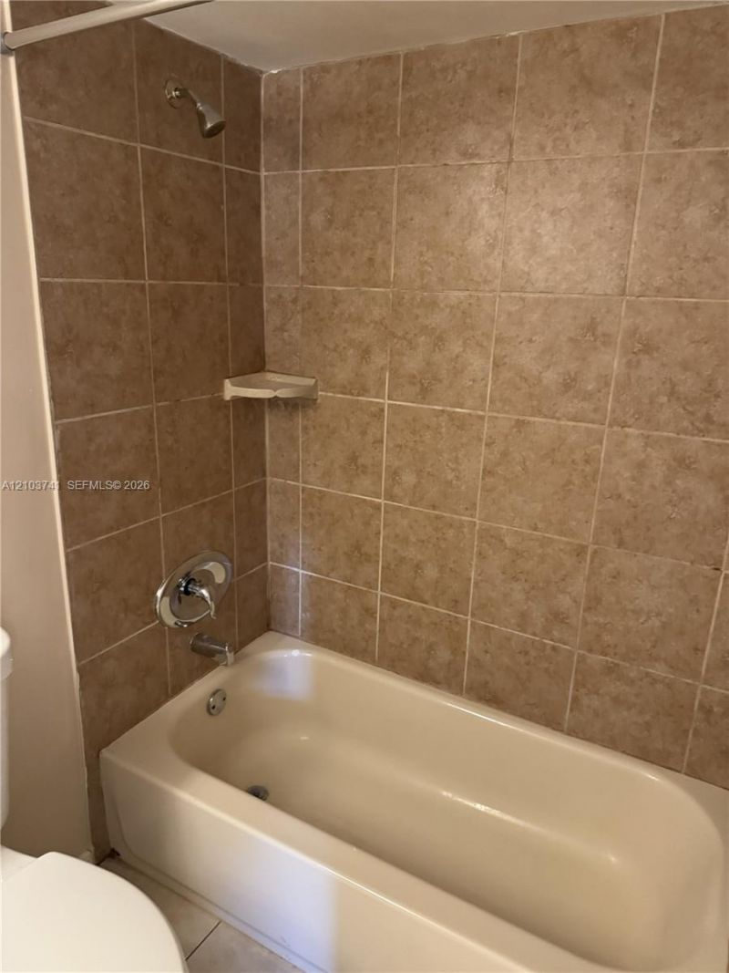 6800 Nova Dr , Unit 102-1, Davie, FL 33317 Photo