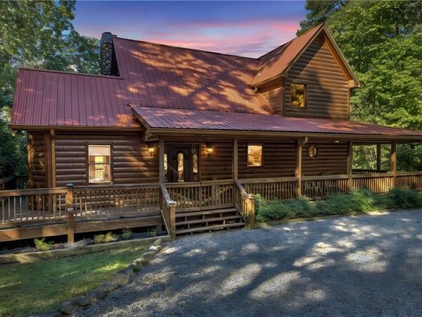 1605 Sunrock Mountain Road , Blue Ridge, GA 30513