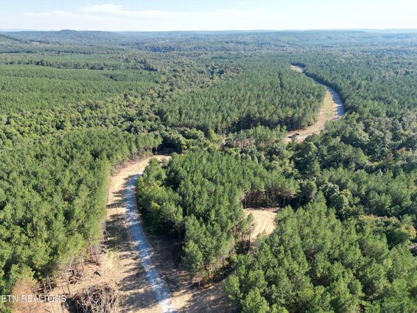 Freedom Ridge Lane, Crossville, TN 38572