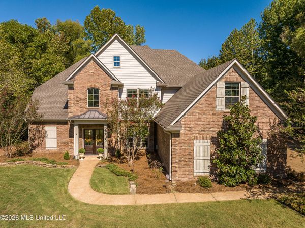 2470 Middleburg Drive, Southaven, MS 38672