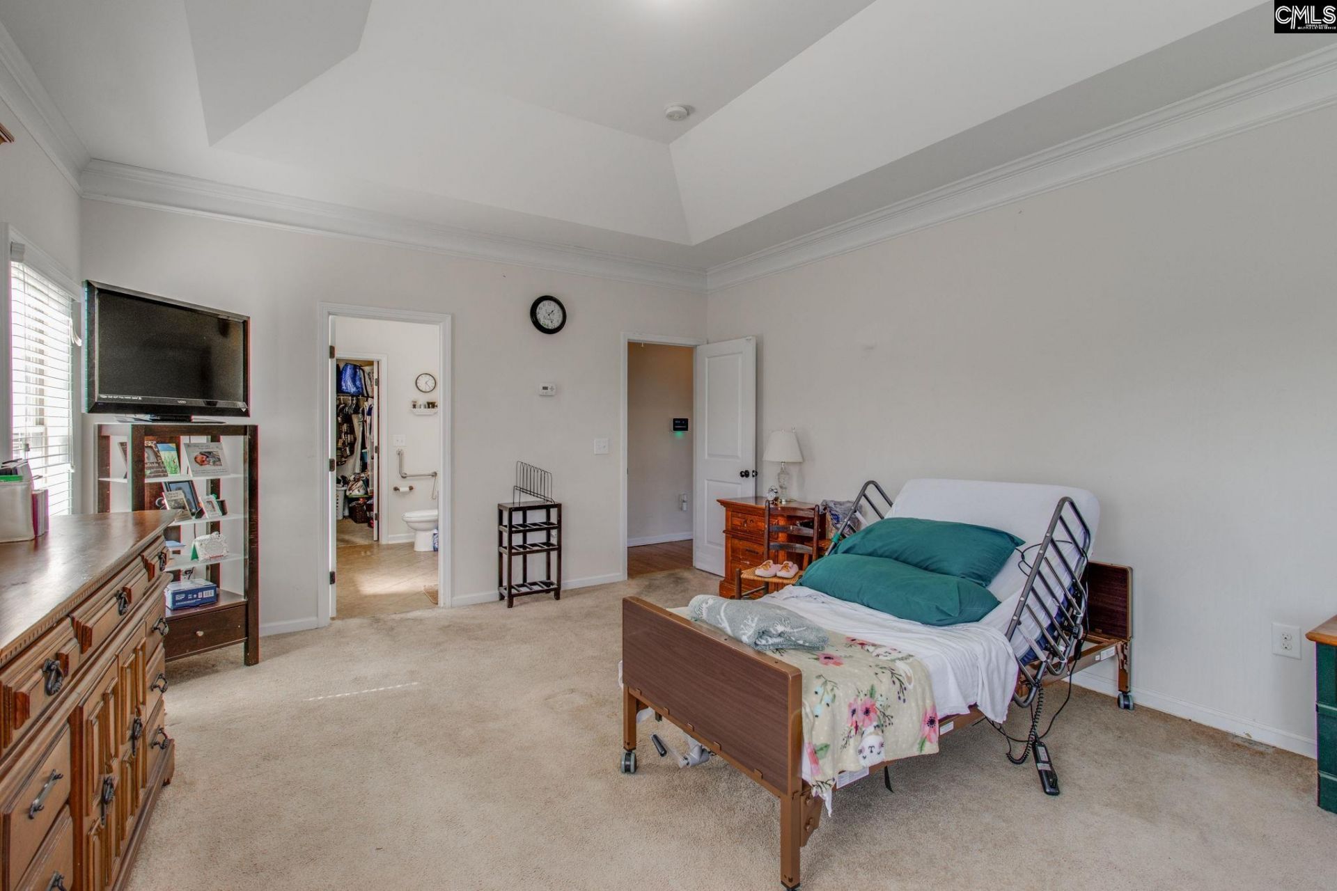 191 Rossmore Drive Photo 18