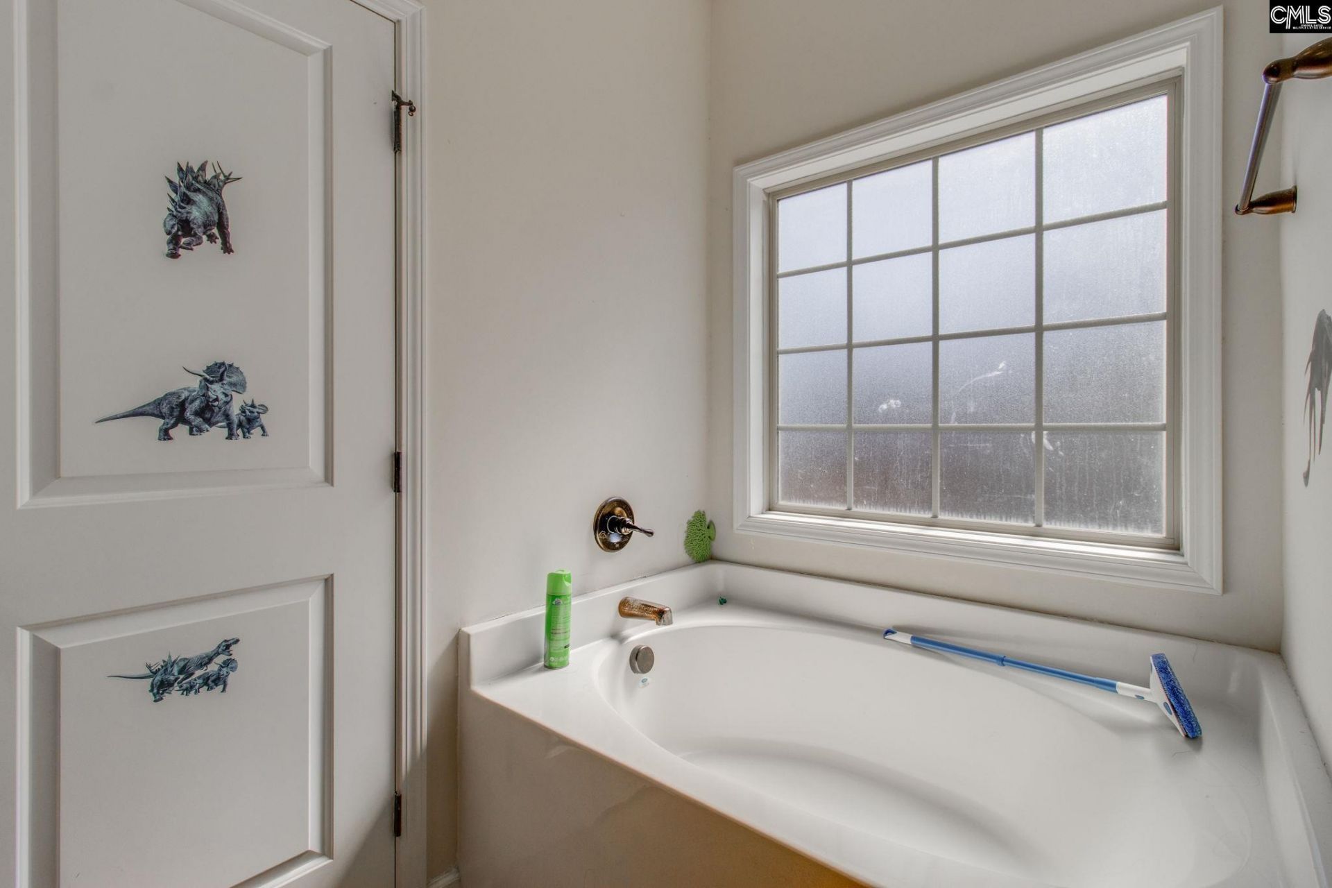 191 Rossmore Drive Photo 21