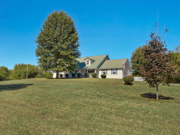 1519 E 515th Road , Brighton, MO 65617