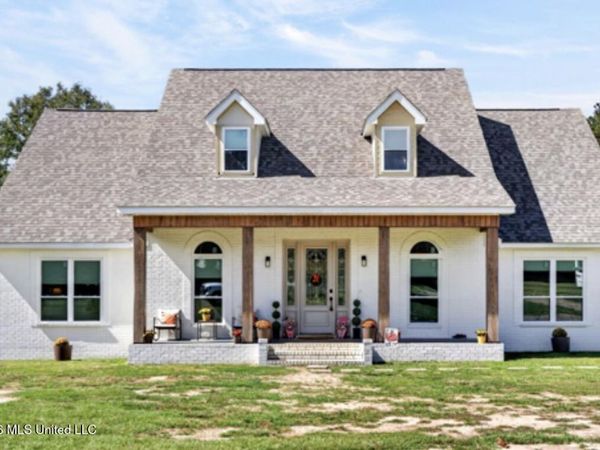 155 Burgetown Road, Carriere, MS 39426