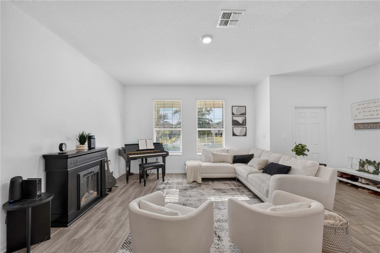 1396 Roxy Lane , Winter Garden, FL 34787 Photo