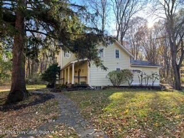 43 Mcmanus Terrace, Red Hook, NY 12571
