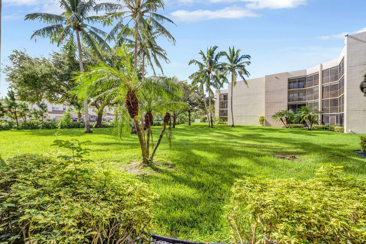 5701 Camino Del Sol, Unit 106, Boca Raton, FL 33433 Photo