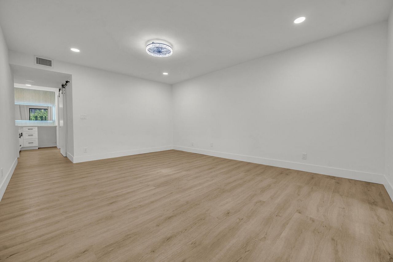 5701 Camino Del Sol, Unit 106, Boca Raton, FL 33433 Photo