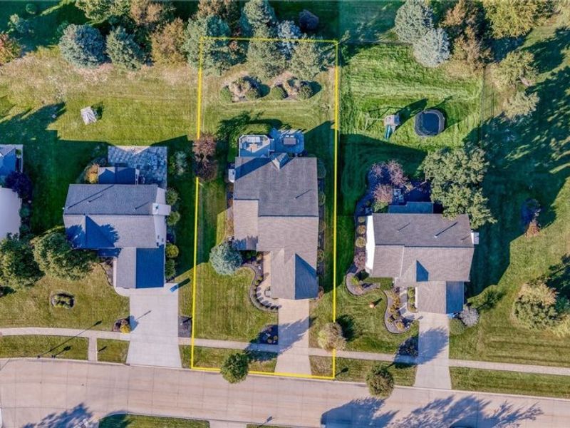 35760 Ithaca Drive, Avon, OH 44011 Photo 3