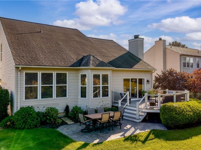 35760 Ithaca Drive, Avon, OH 44011 Photo 4