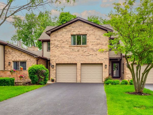 1613 Pebble Beach Drive , Hoffman Estates, IL 60169