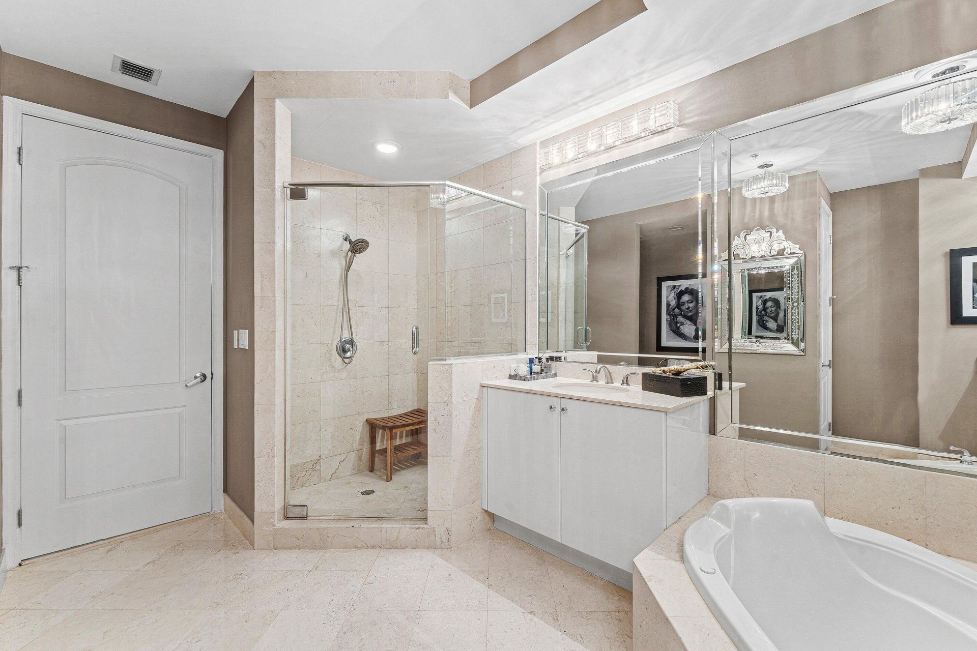 801 S Olive Avenue, Unit 1616, West Palm Beach, FL 33401 Photo