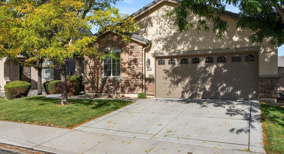 10819 Oakhaven Drive, Reno, NV 89521 Photo