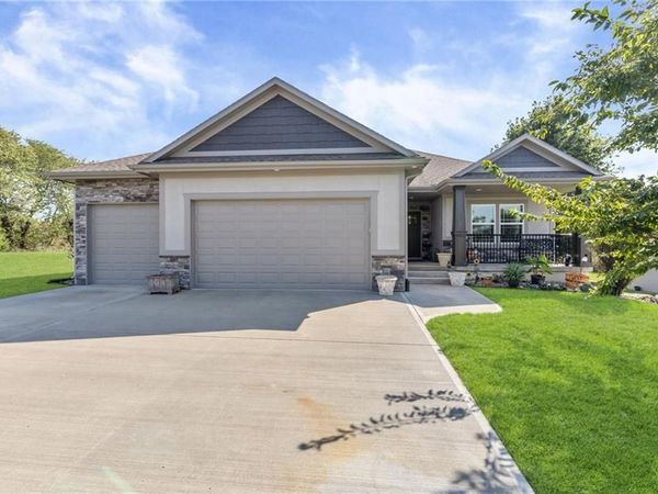 15109 Linden Court, Bonner Springs, KS 66012