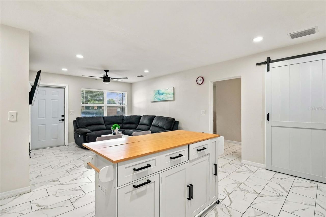 2414 25th Avenue W, Bradenton, FL 34205 Photo