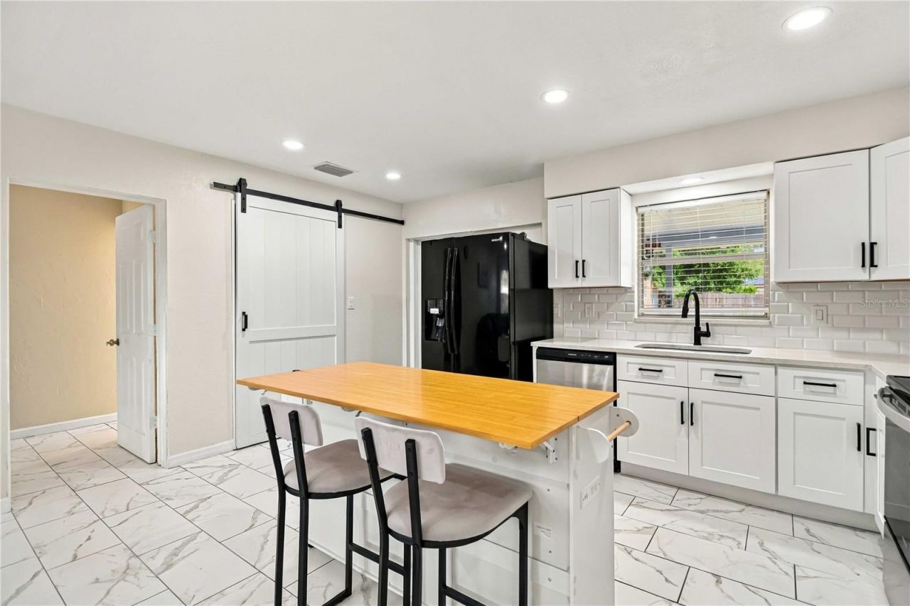 2414 25th Avenue W, Bradenton, FL 34205 Photo
