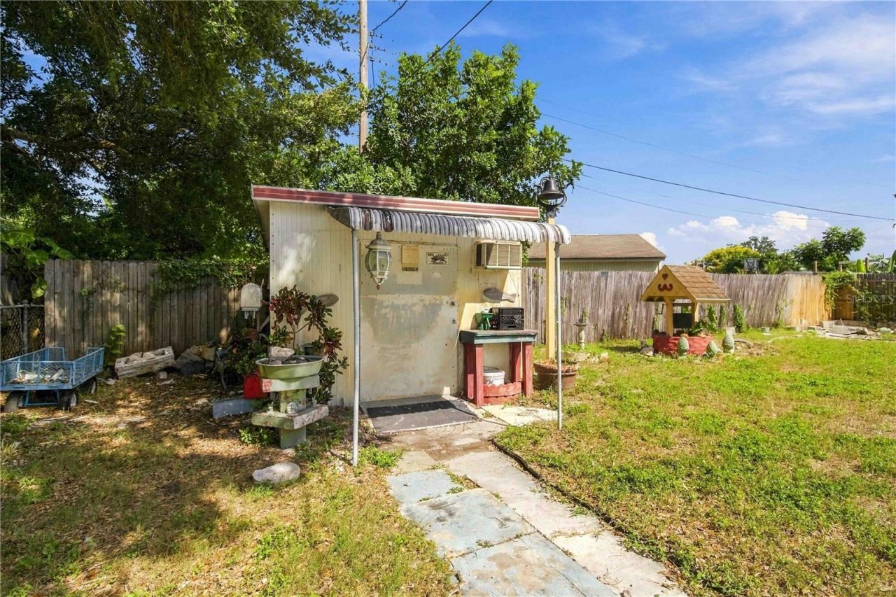 2414 25th Avenue W, Bradenton, FL 34205 Photo
