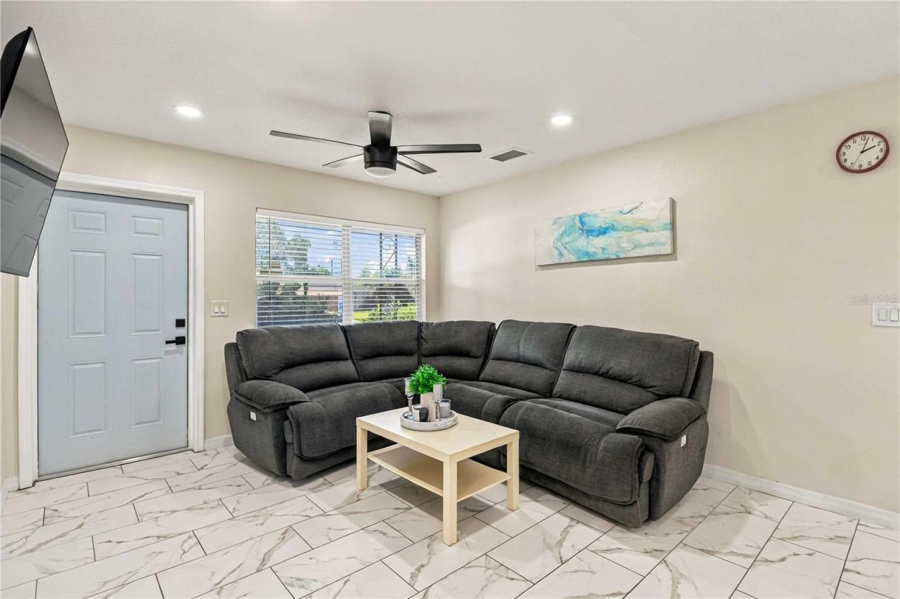 2414 25th Avenue W, Bradenton, FL 34205 Photo