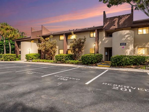 825 S VILLAGE DRIVE N, Unit 102, ST PETERSBURG, FL 33716