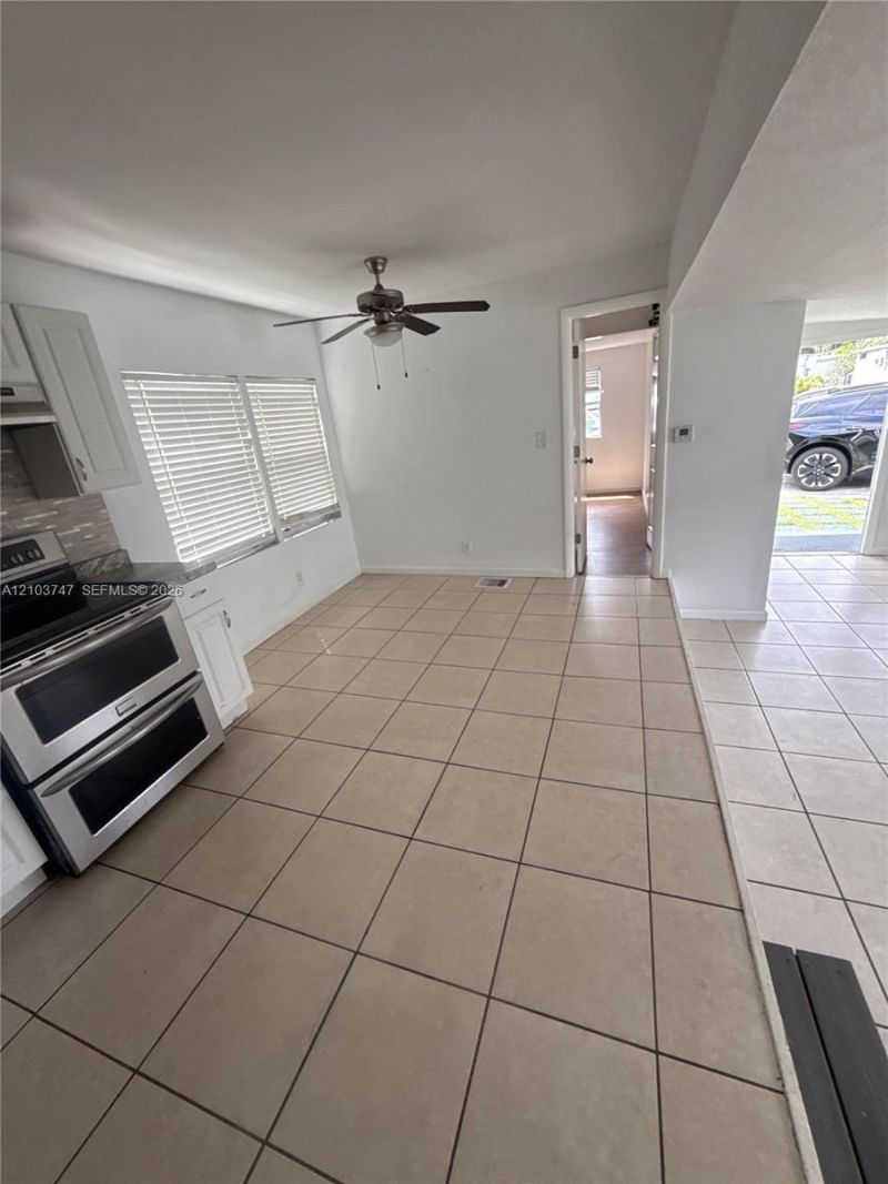 4615 SW 46 Ln , Davie, FL 33314 Photo