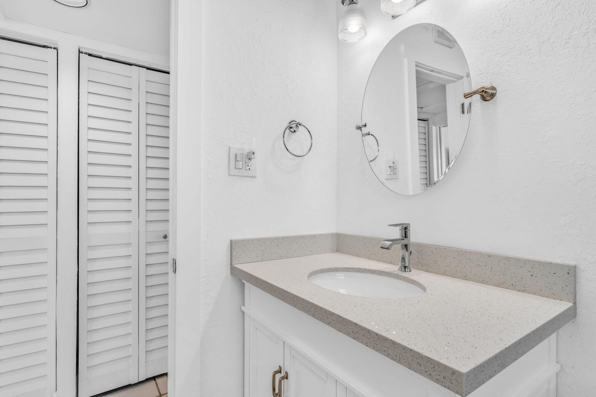 97 Coral Lane, Key Colony, FL 33051 Photo