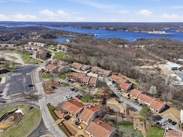35 Casa Blanca Court, Unit 2B, Lake Ozark, MO 65049