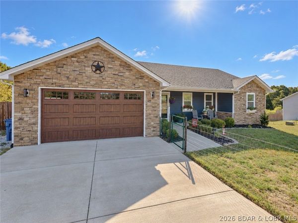 1838 State Rd V , Linn Creek, MO 65052
