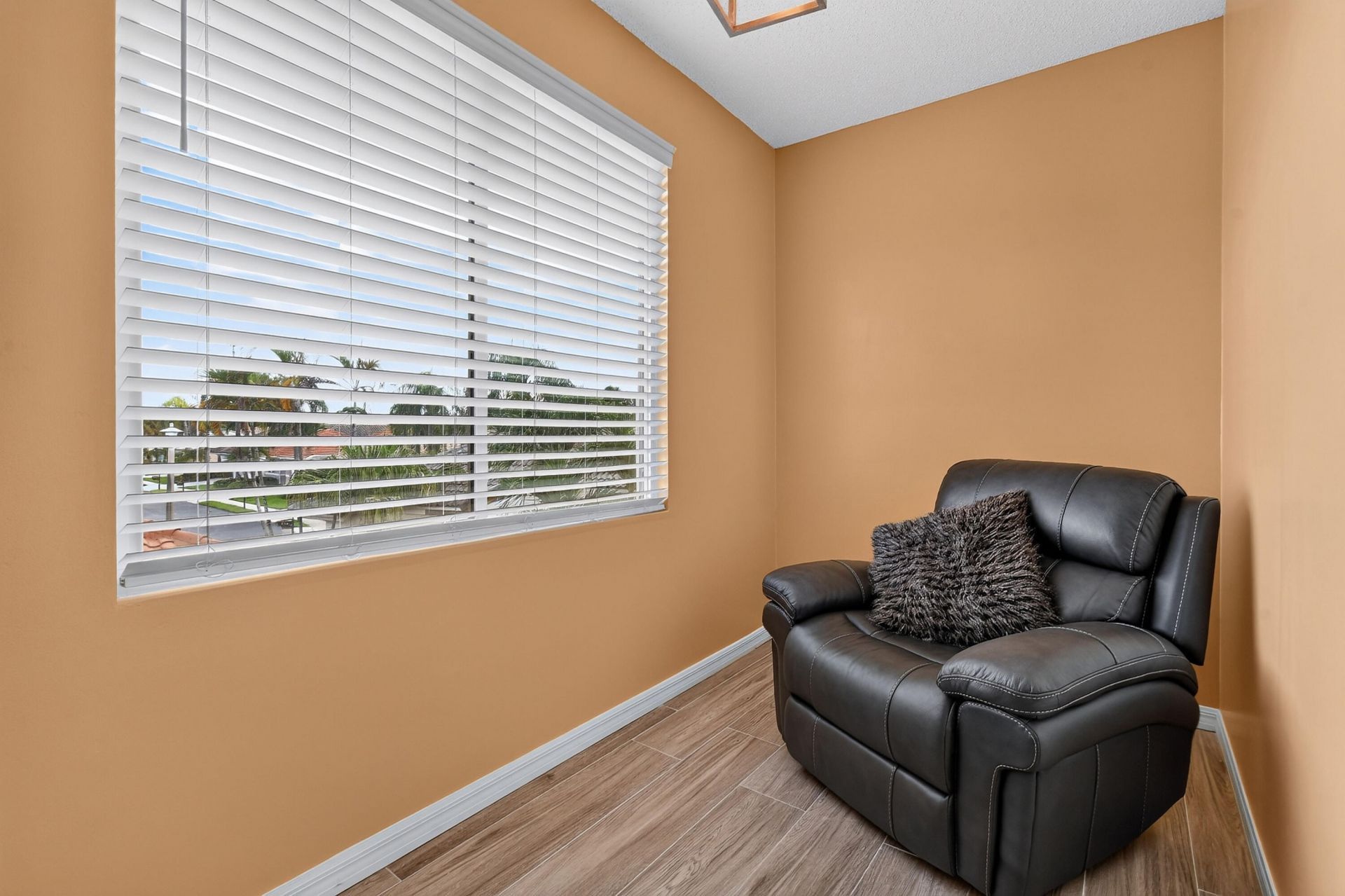 176 Orange Drive, Boynton Beach, FL 33436 Photo