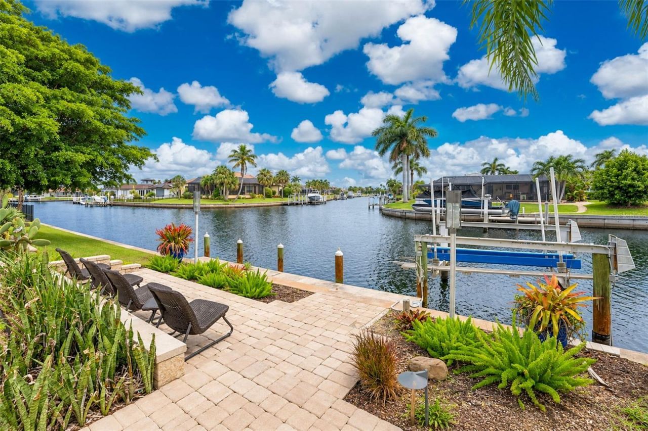 1018 Conecta Drive, Punta Gorda, FL 33950 Photo