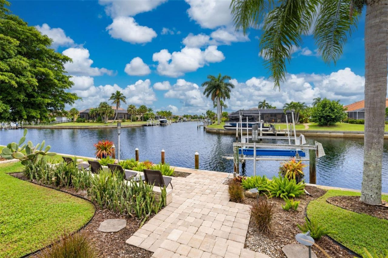 1018 Conecta Drive, Punta Gorda, FL 33950 Photo