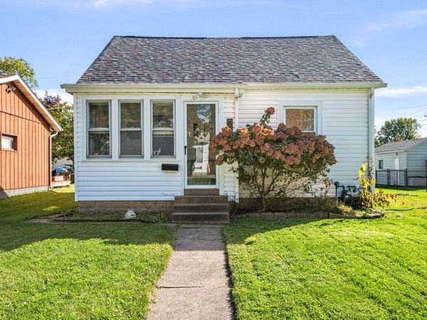 806 22nd Avenue , East Moline, IL 61244