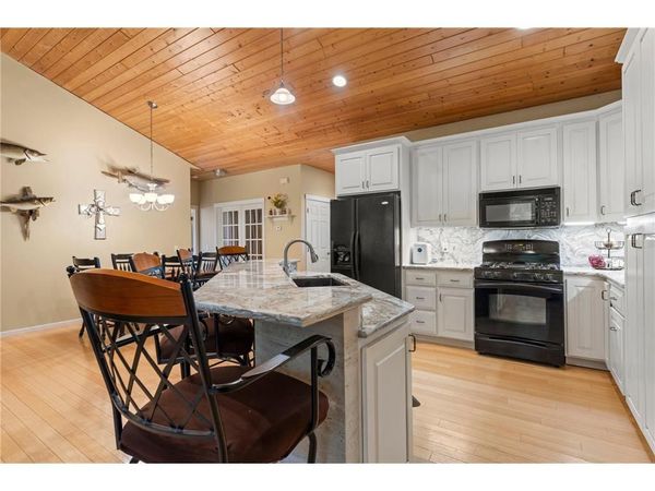 449 Roosevelt Drive, Dresser, WI 54009