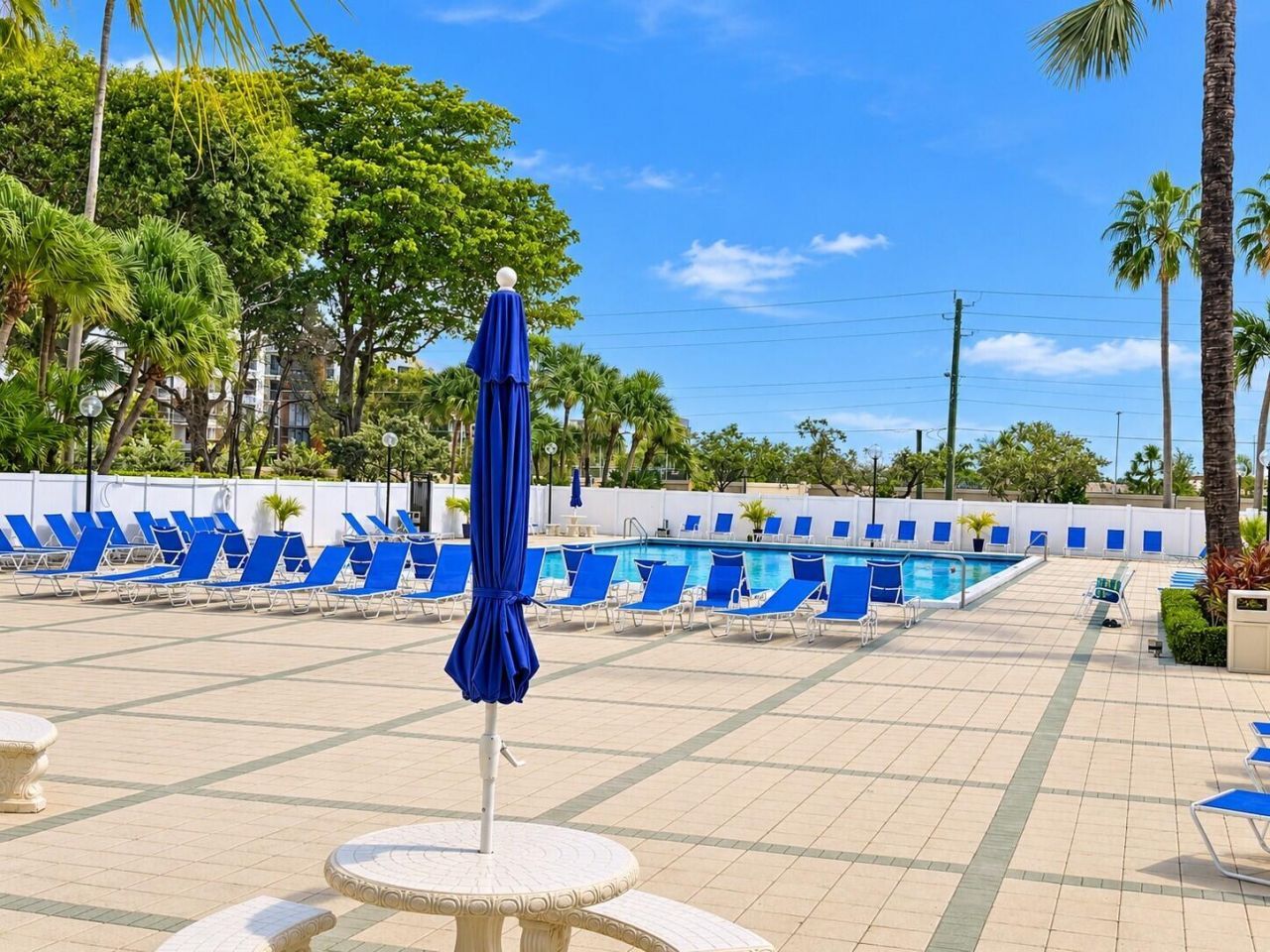 2230 N Cypress Bend Drive, Unit 410, Pompano Beach, FL 33069 Photo