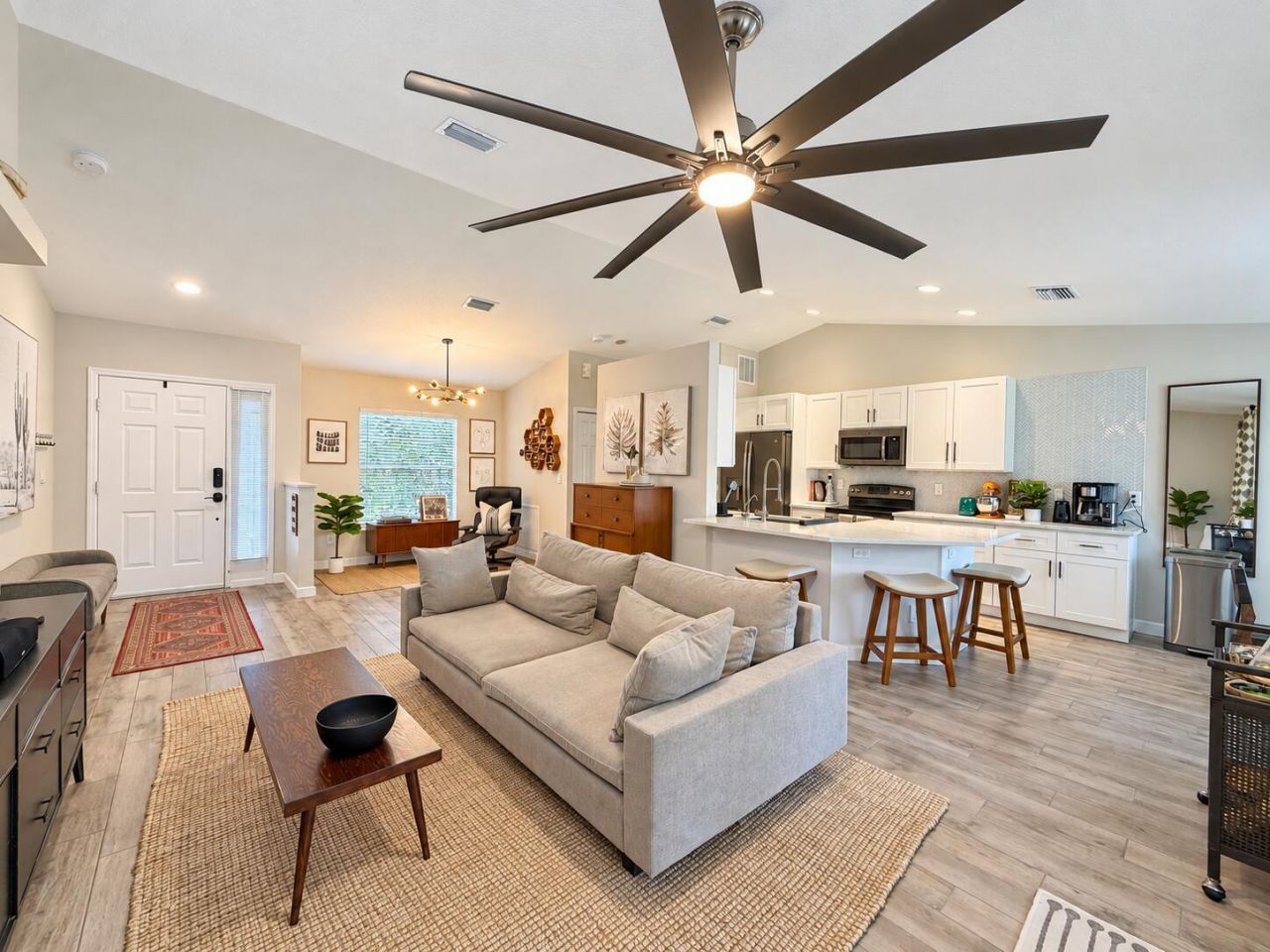 1569 SW Pitts Avenue, Port Saint Lucie, FL 34953 Photo