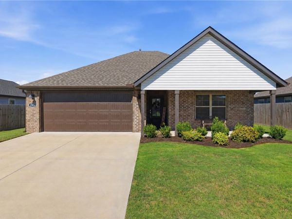 1905 Hudson Drive , Siloam Springs, AR 72761