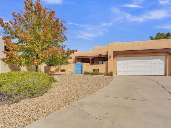 3009 Pueblo Grande , Santa Fe, NM 87507