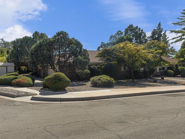 10502 San Marino Road NE, Albuquerque, NM 87111