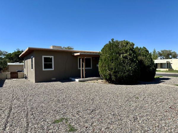 701 Cardenas Drive SE, Albuquerque, NM 87108