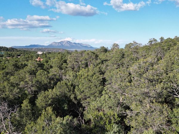 9 Los Pecos Loop , Tijeras, NM 87059