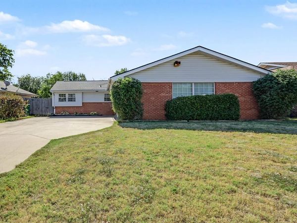2524 SW 66th Street, Oklahoma City, OK 73159
