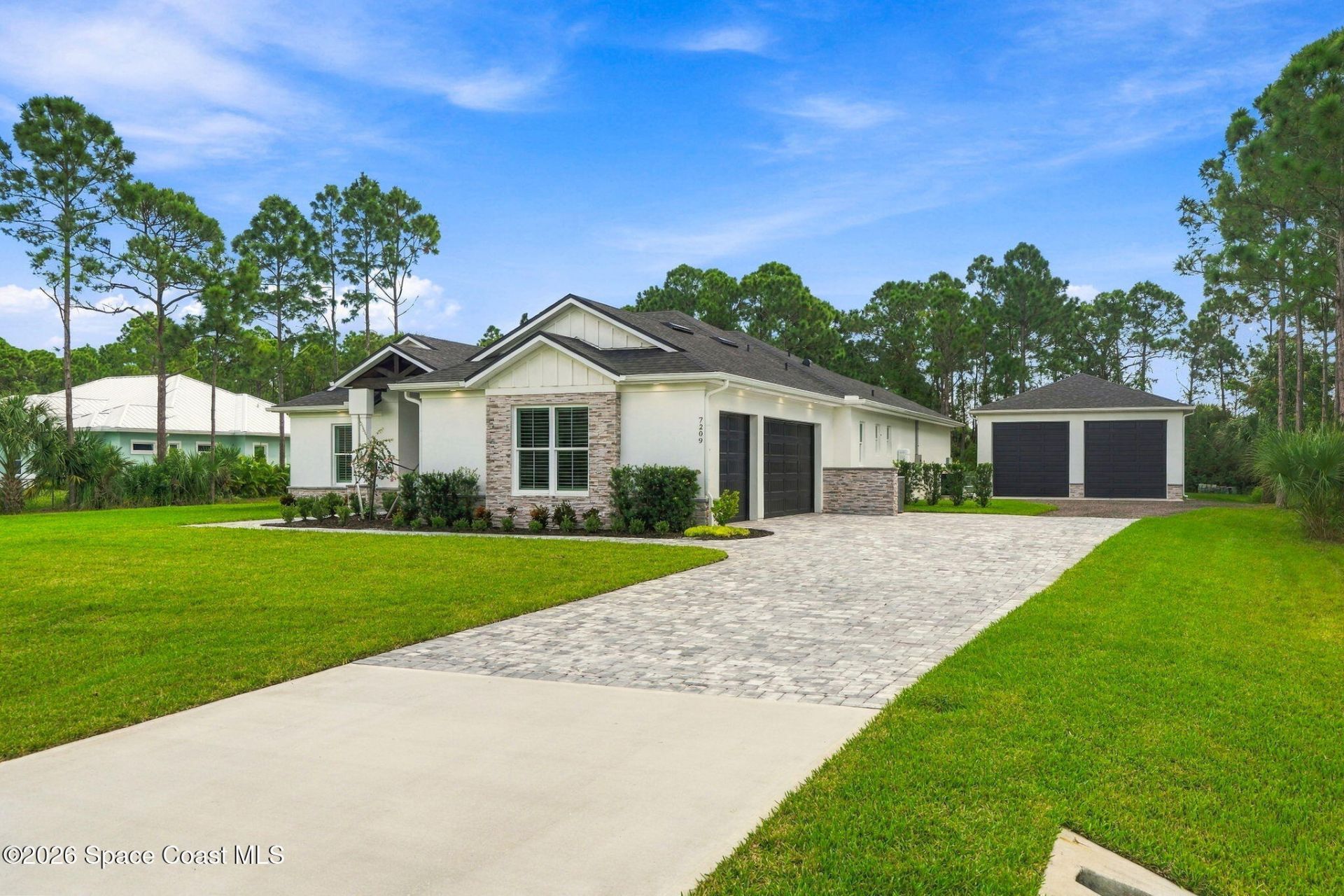 7209 Wando Avenue , Grant, FL 32949 Photo