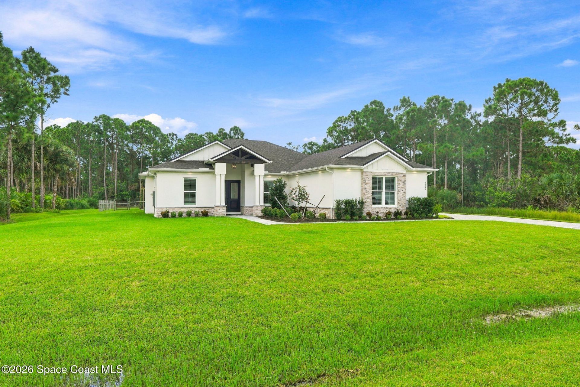 7209 Wando Avenue , Grant, FL 32949 Photo