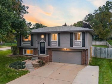 5606 N 126th Avenue, Omaha, NE 68164