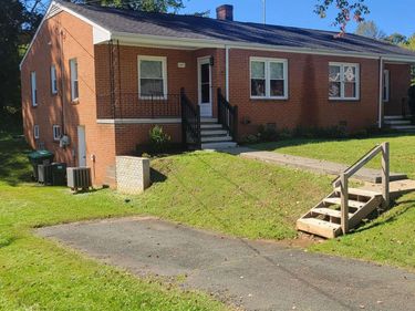 2218 WAYNE AVE , Unit A, Charlottesville, VA 22901