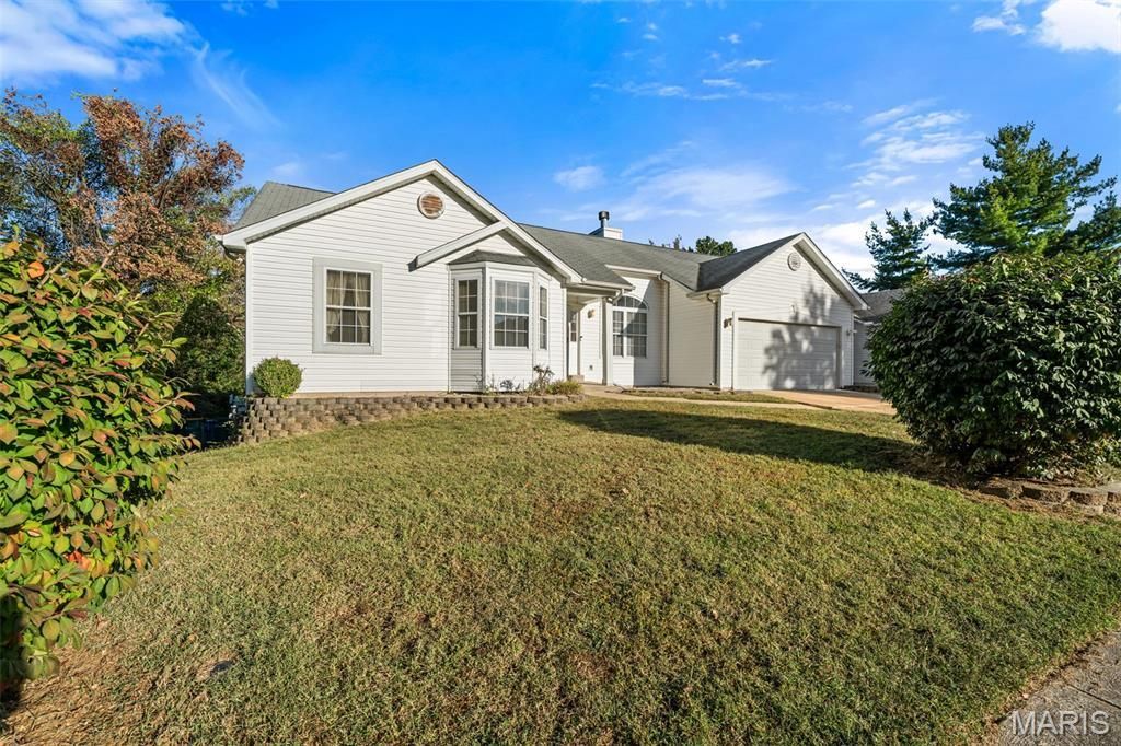 12606 Early Morning Drive, Florissant, MO 63033 Main Photo