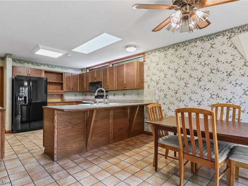 3626 Antoinette Drive, Cuyahoga Falls, OH 44223 Photo 14